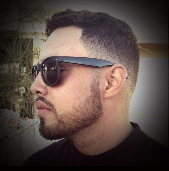 Meet your Posher, Urbano - Picture 1 of 1